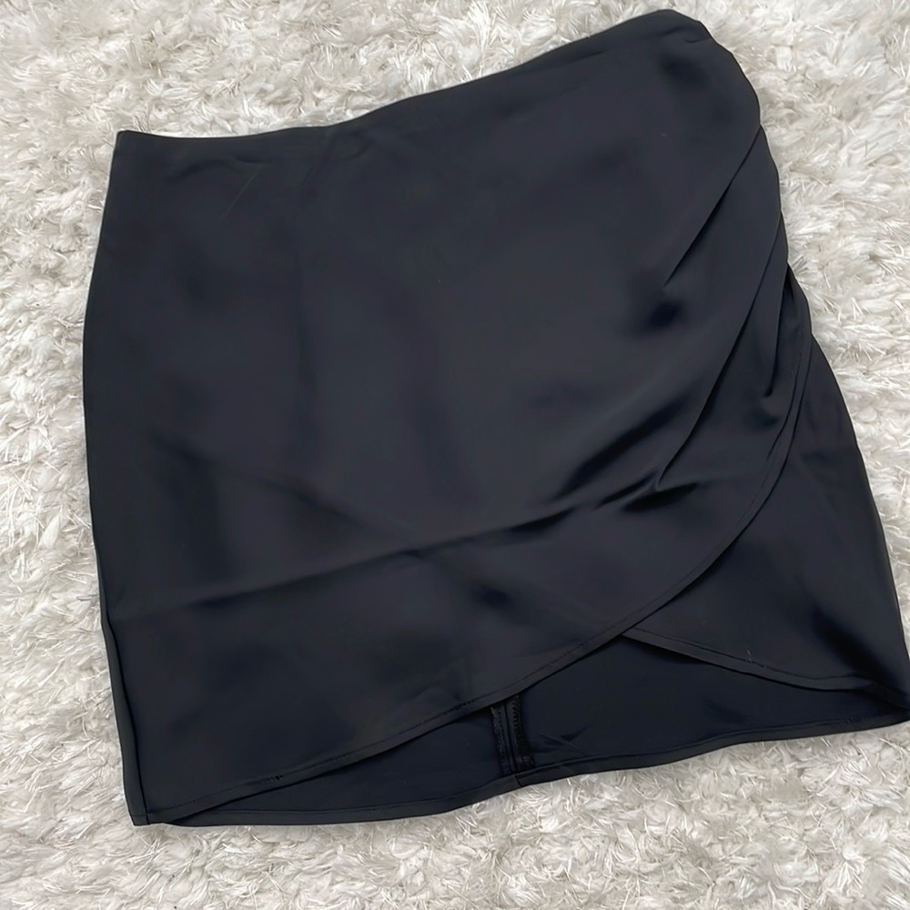 Basic skirt✨